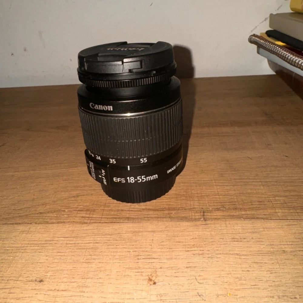 Canon EOS Rebel T6 w/ 18-55mm kit lens(comes with charger and battery)